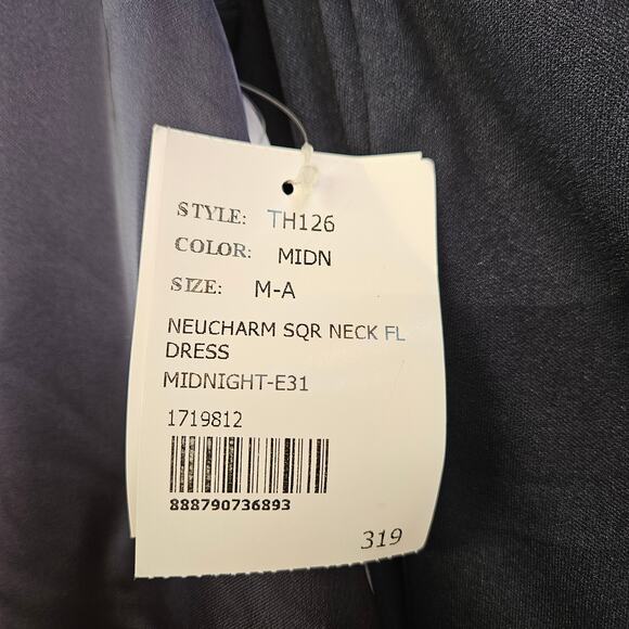 Thread Midnight Square Neck Satin Gown Size M NWT Formal Holiday Party Event - Picture 7 of 9